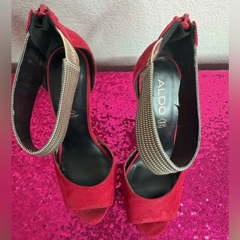 ALDO 🌹 Red Peep-Toe Stiletto Platform Heels, Golden Ankle Strap (Women’s Size 7) - Picture 13 of 14